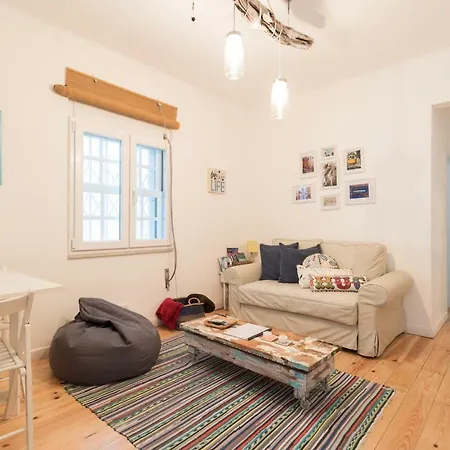 Flh Alfama Charming Flat Апартаменты